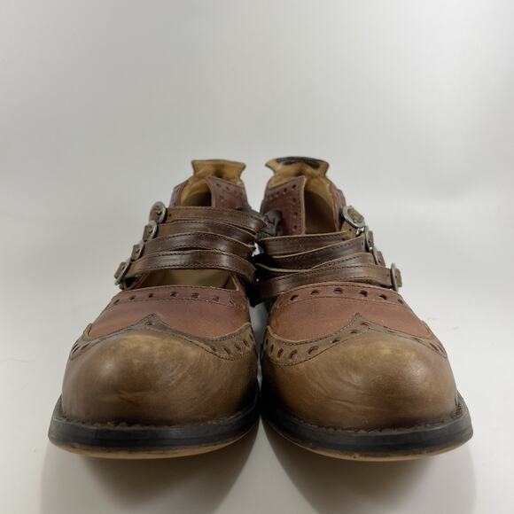 John Fluevog Adrian-Alli 4 Buckle Mary Jane Womens Size 12 Brown Leather Brogue - Picture 3 of 11
